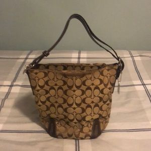 Signature Coach brown bucket bag